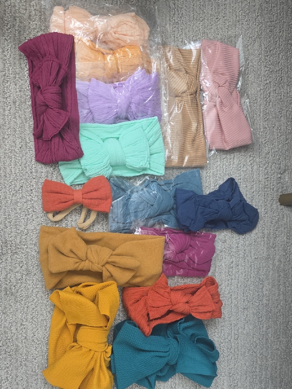 NWT Lot Of Various Baby 15 Baby Bows